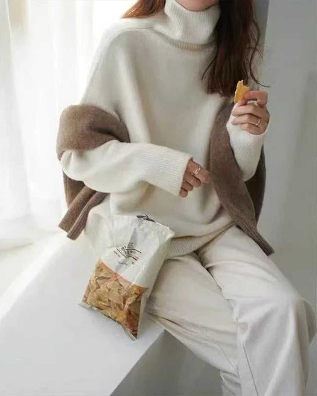 Blød cashmere-trøje med rullekrave til kvinder – Let og behagelig at have på 4